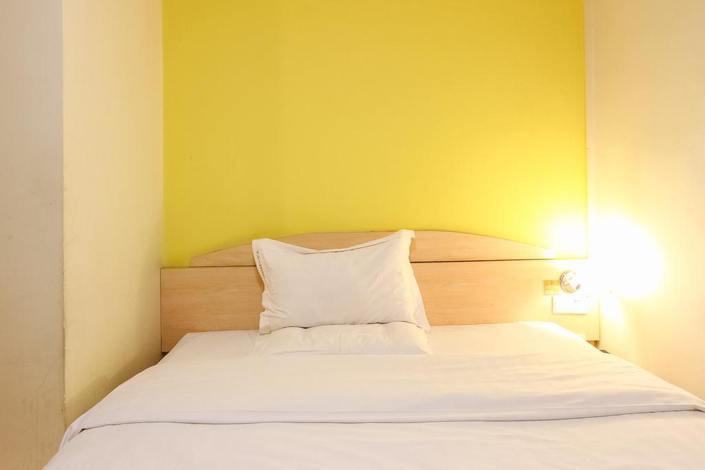 7Days Inn Premium Guangzhou Tianhe West Tiyu Road Subway Station Exterior foto